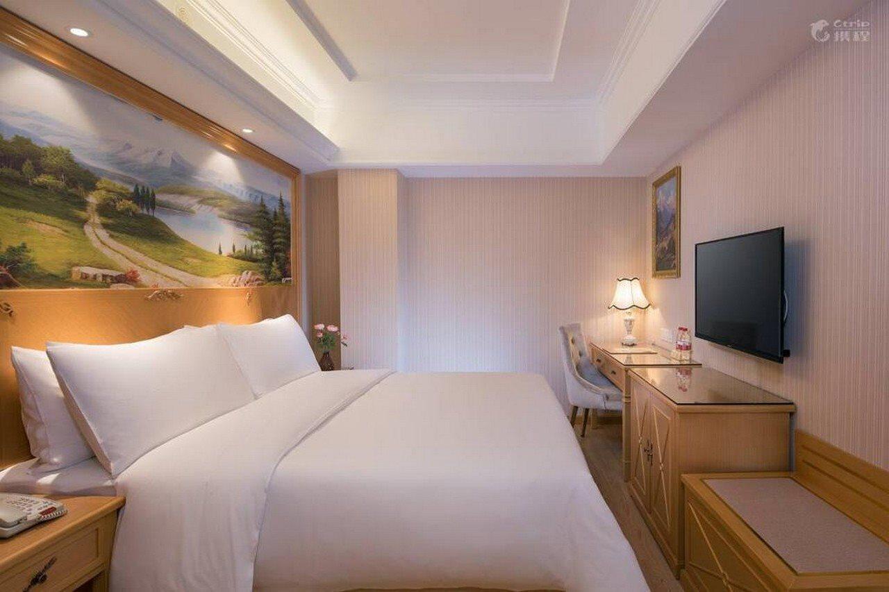 Vienna Hotel Shanghai International Tourist Resort Xiuyan Road Metro Station Branch Exterior foto